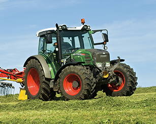 INDUMONT-Traktor INDUMONT-Traktor