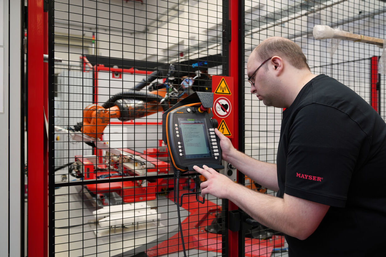 Mayser_ 569_final Mayser_ 569_final