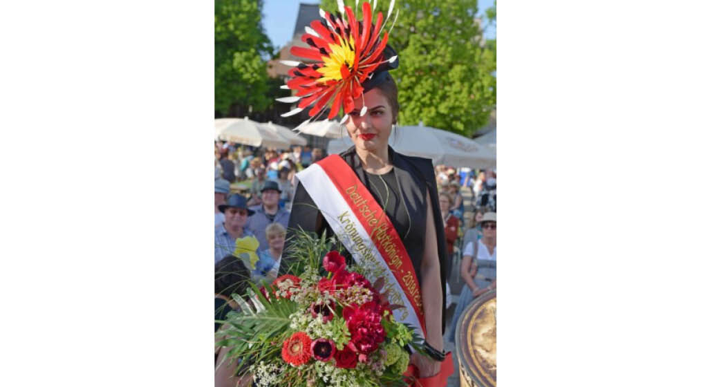 Hutkönigin_1 Hutkönigin_1